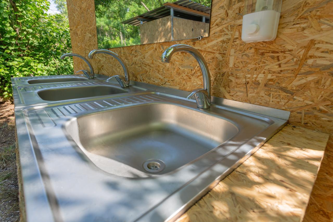 Steller Hostel & Camping Oděsa Exteriér fotografie